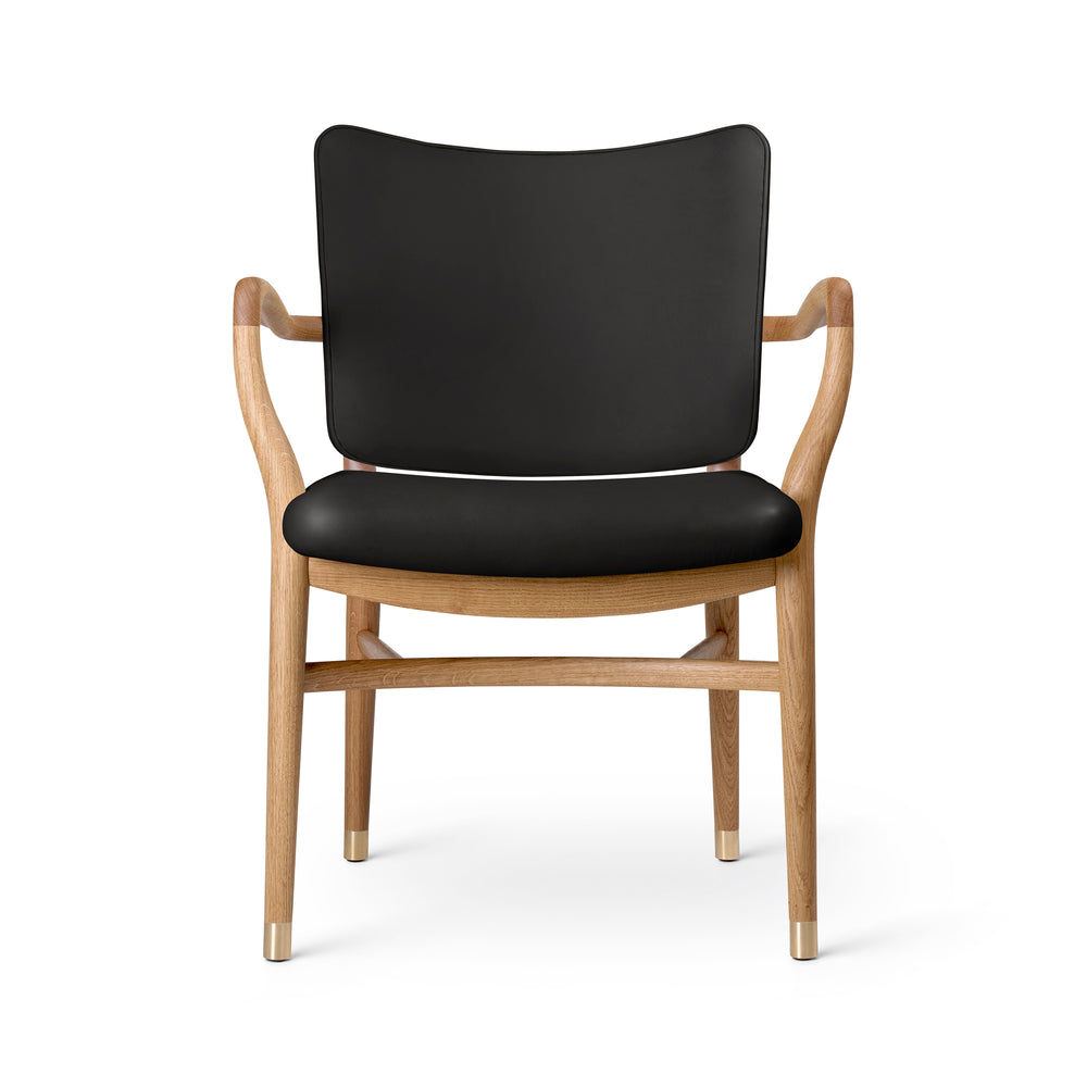 VLA61 Monarch Armchair