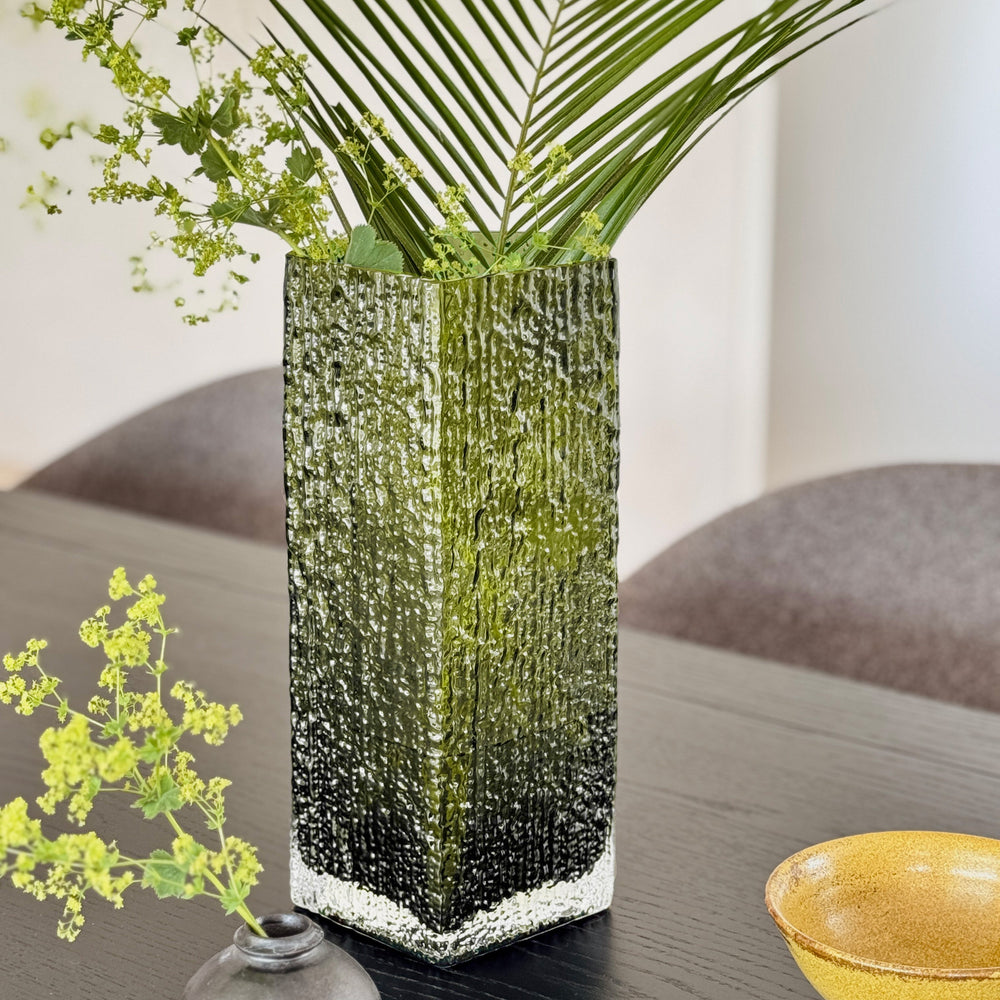 Causeway Vase