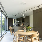Core Marble Cluster Pendant Light