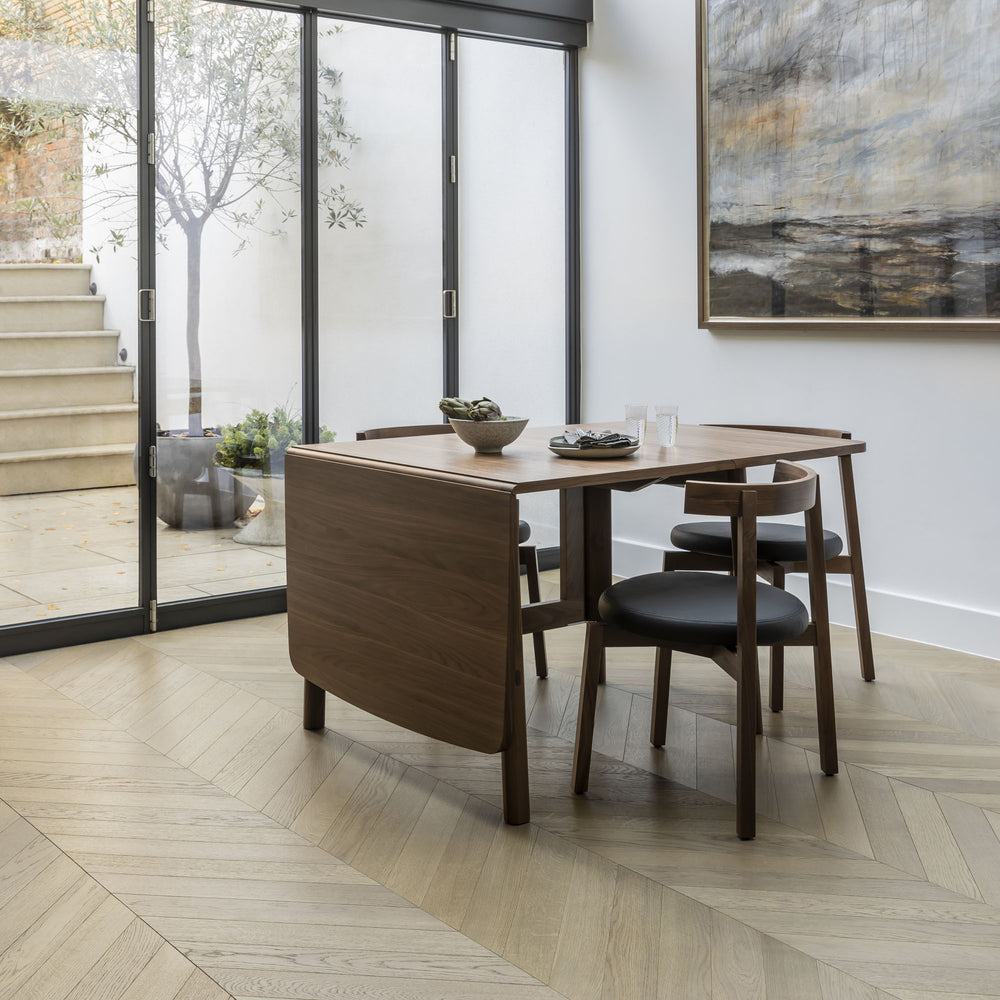 Oki-Nami Dining Chair