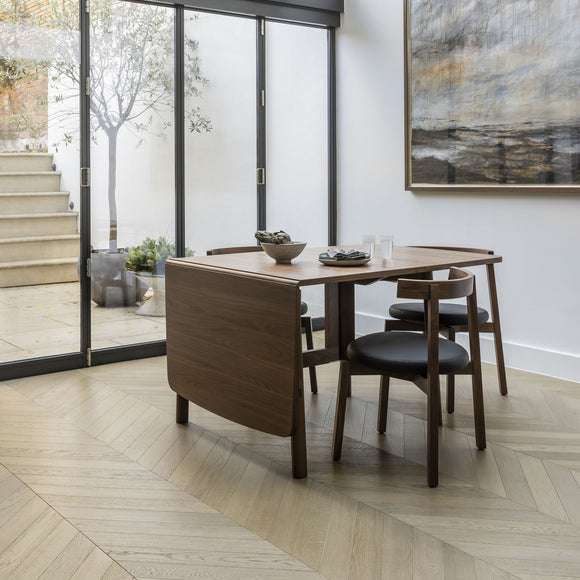 Oki-Nami Dining Chair
