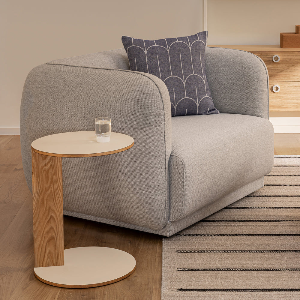 Overhang Round Side Table