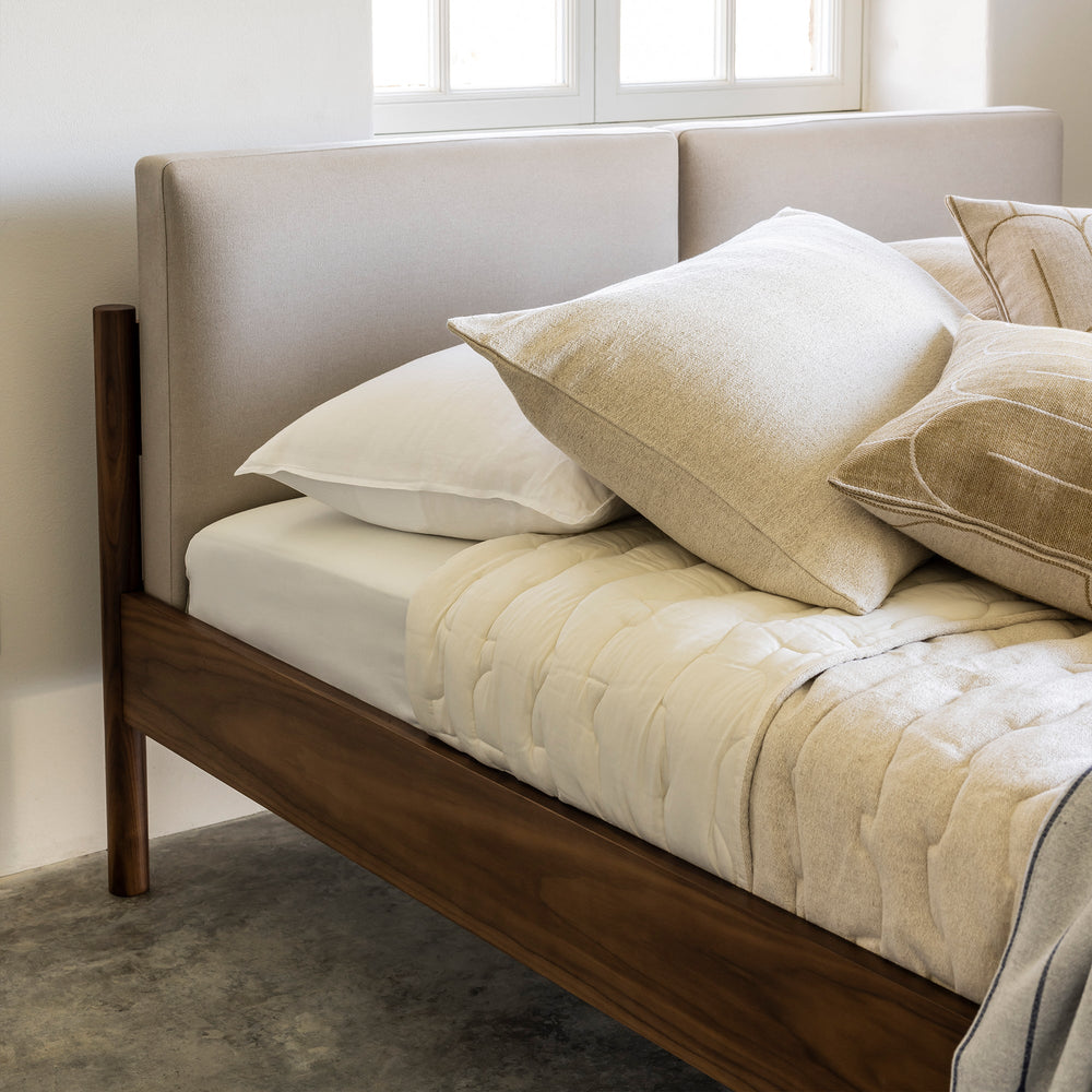 Pala Bed