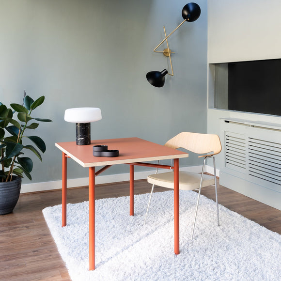 Prinds Dining Table