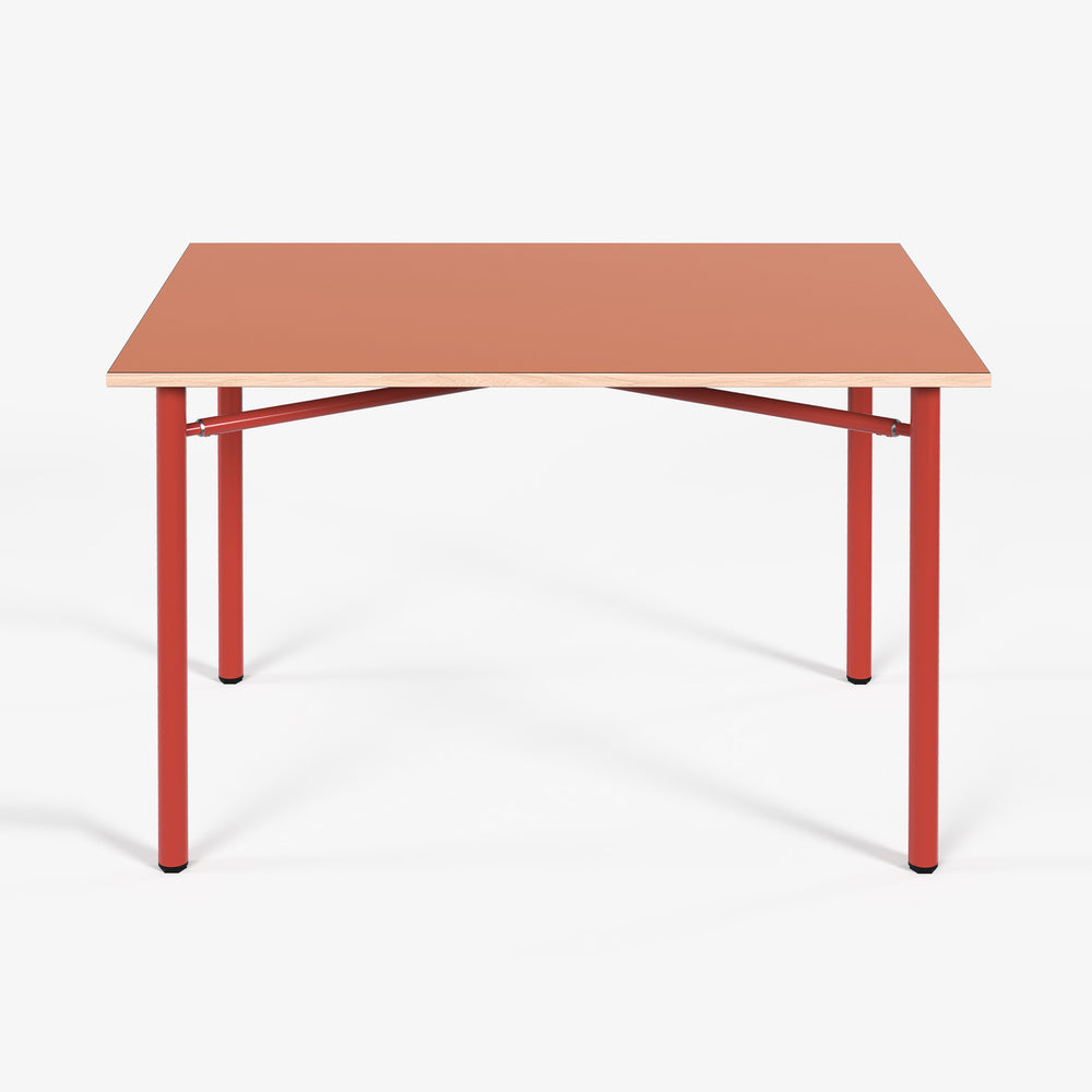 Prinds Dining Table