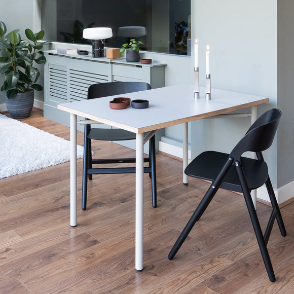 Prinds Dining Table