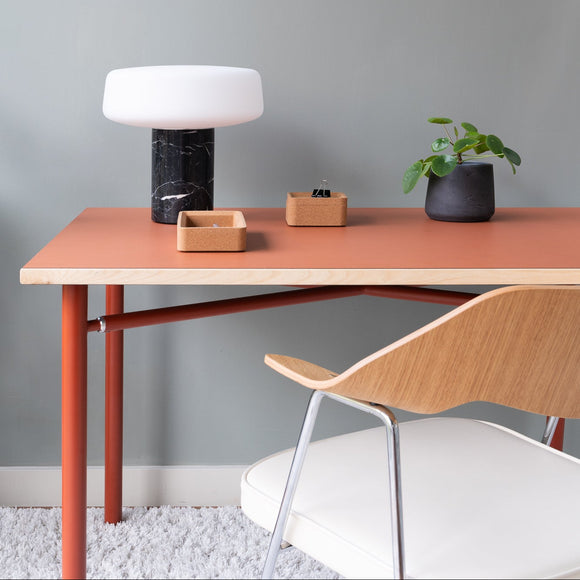 Prinds Dining Table