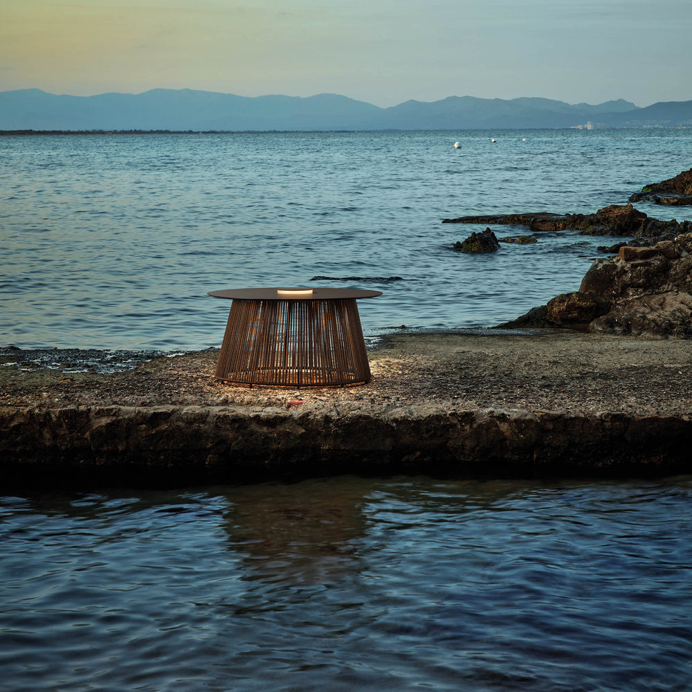 Nit Outdoor LED Table