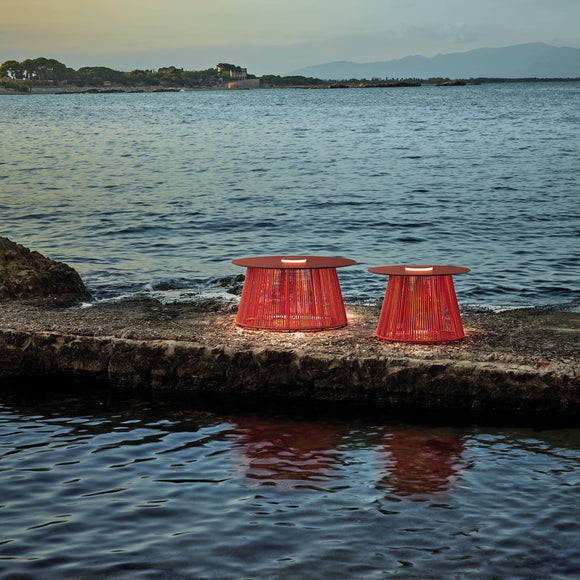 Nit Outdoor LED Table