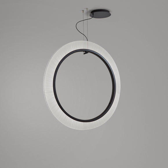 Roda Vertical LED Pendant Light