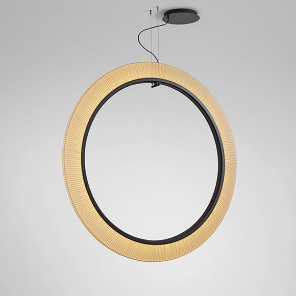 Roda Vertical LED Pendant Light