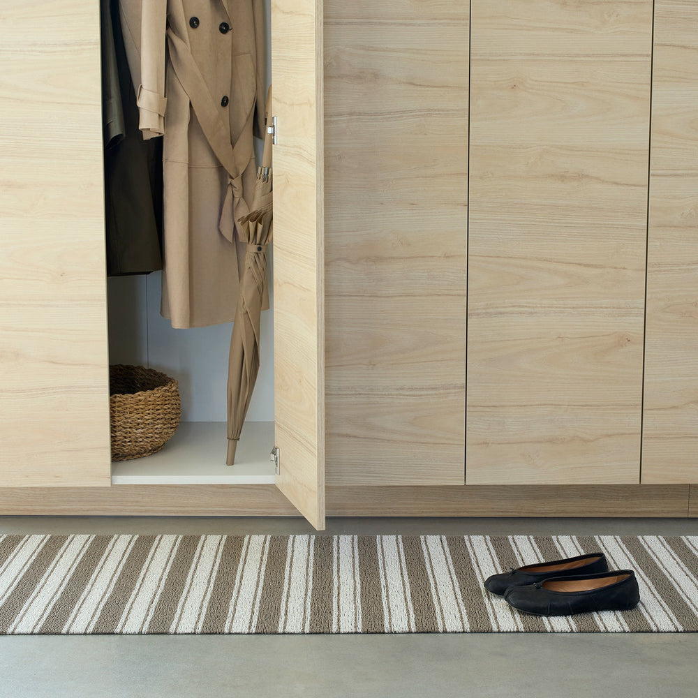Boardwalk Stripe Indoor/Outdoor Shag Runner