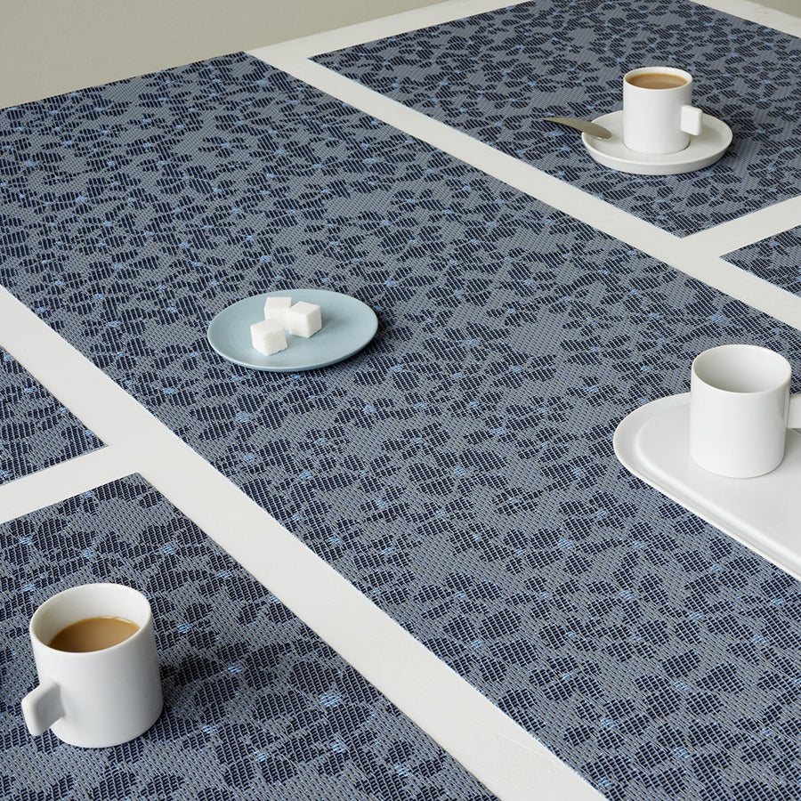 Flora Table Runner