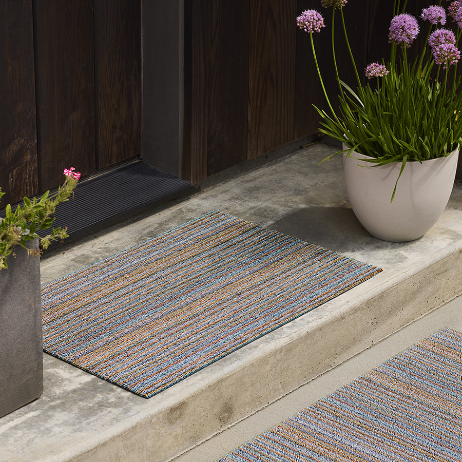 Chilewich Skinny Stripe Indoor/Outdoor Shag Mat - 2Modern