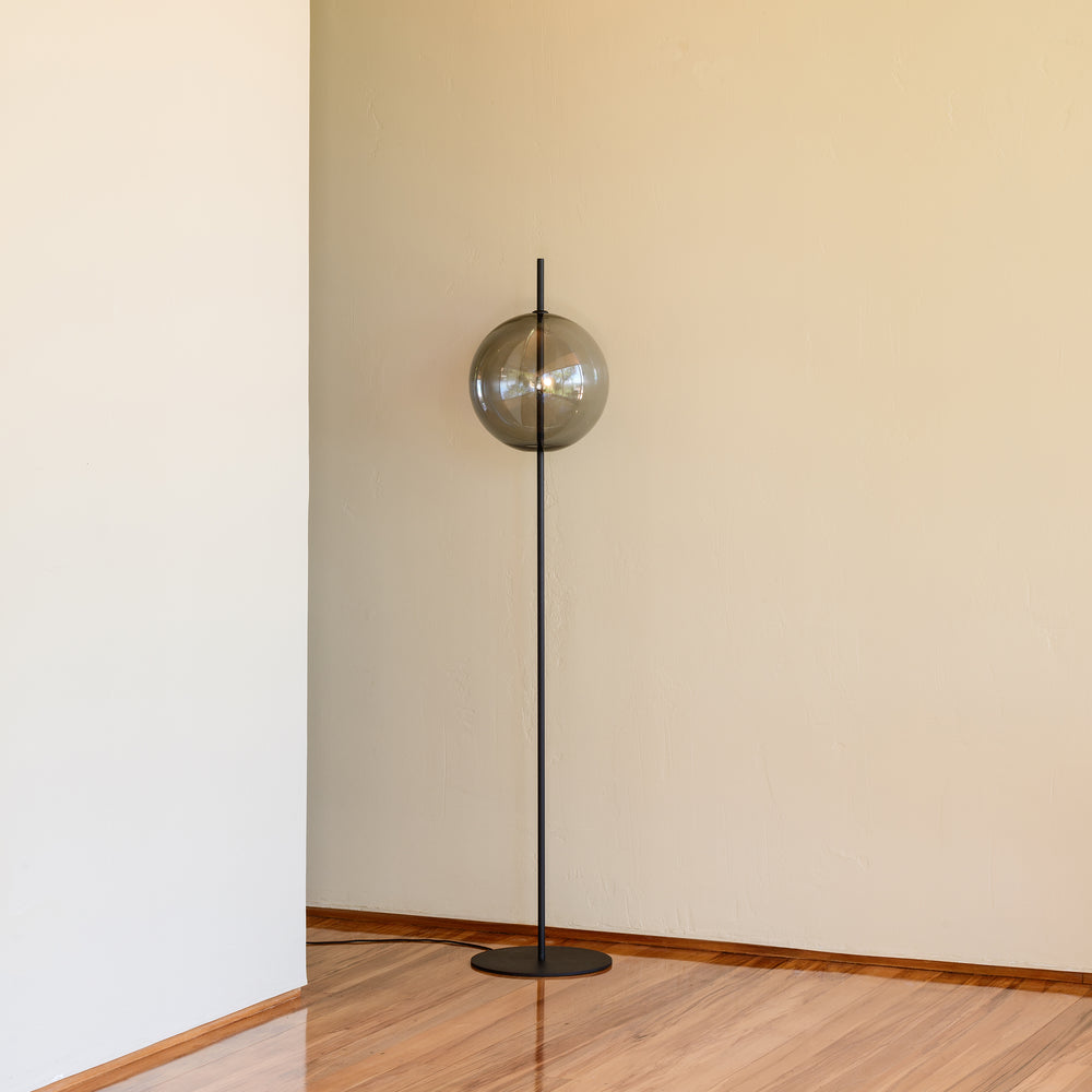 Point Floor Lamp