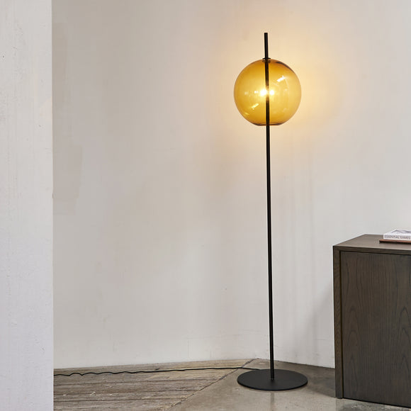 Point Floor Lamp