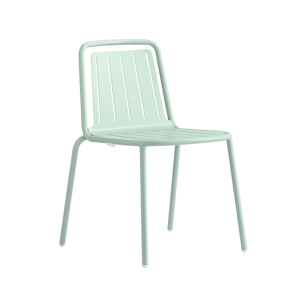Easy Outdoor Dining Chair
