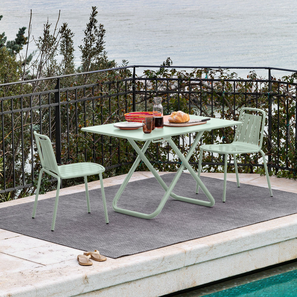 Easy Outdoor Rectangle Dining Table