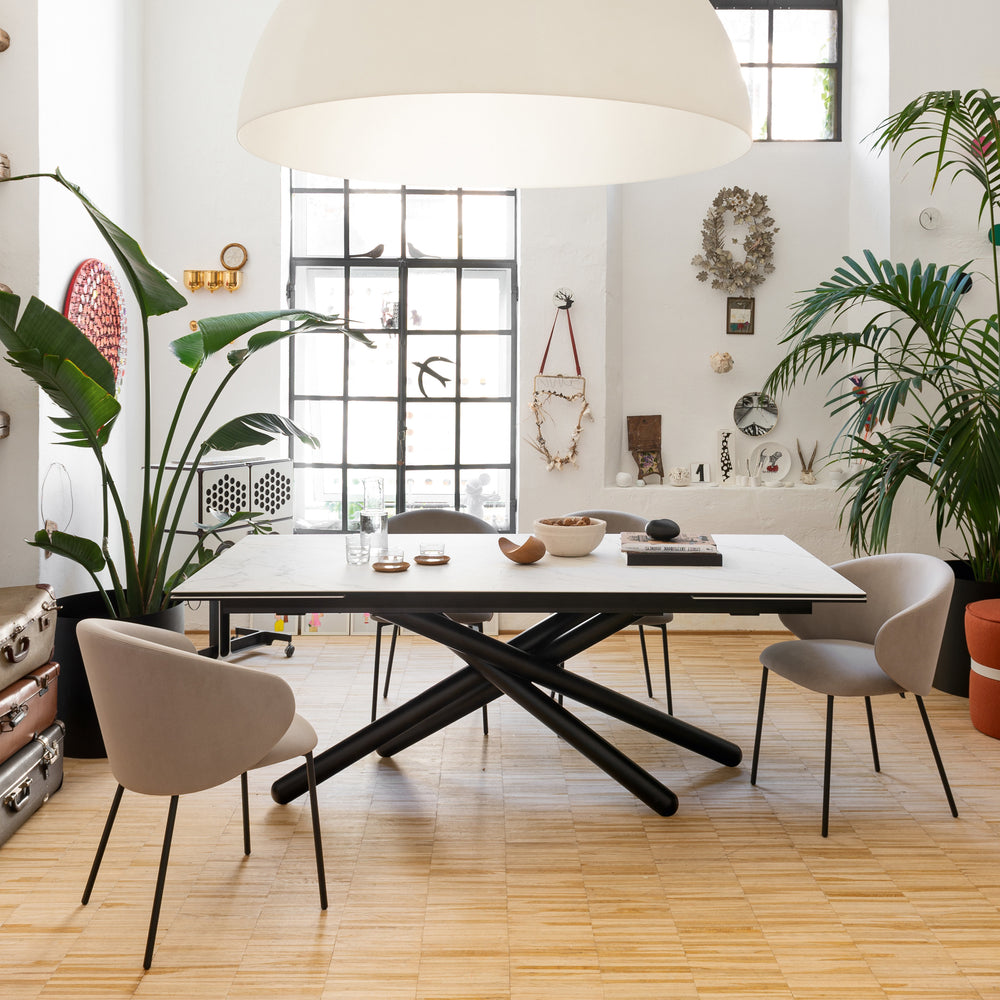 Tuka Armchair