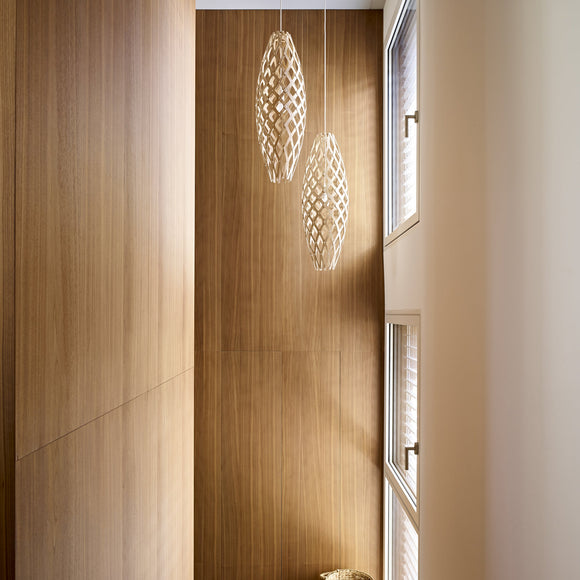 Hinaki Pendant Light