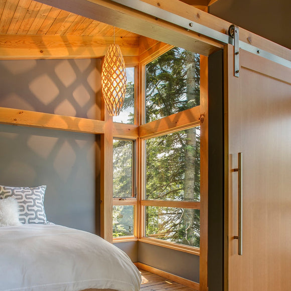 Hinaki Pendant Light