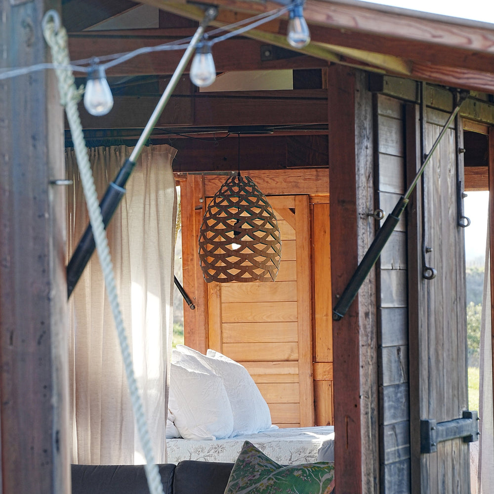 TUI Pendant Light