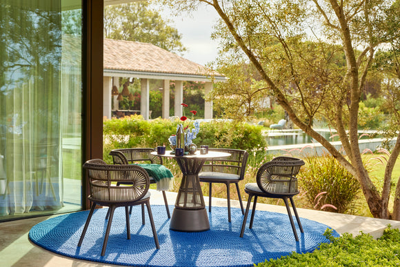 CIRQL NU Outdoor Armchair