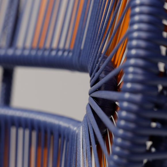 CIRQL NU Outdoor Armchair with Central Base