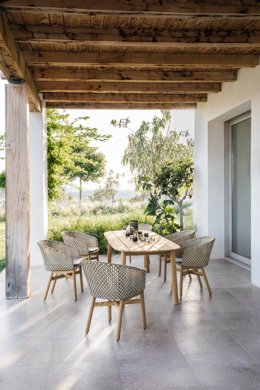 MBRACE Outdoor Dining Table