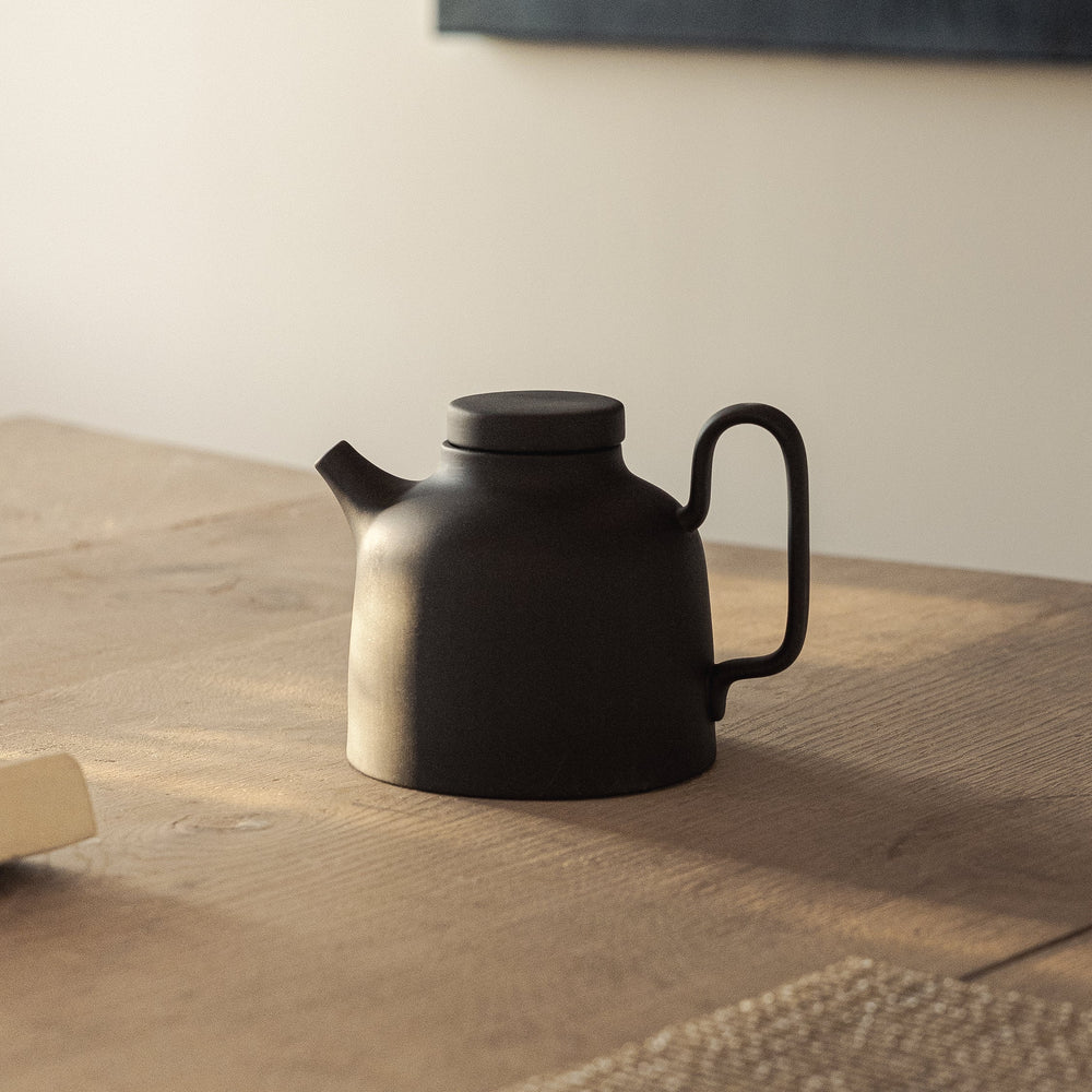 Sand Secrets Tea Pot