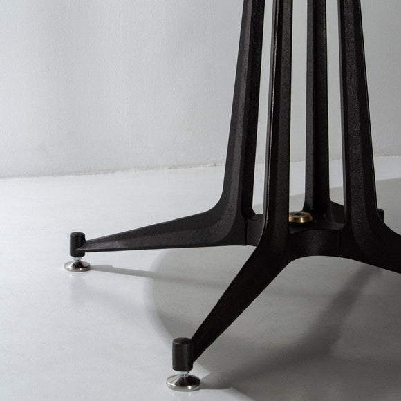 Poker Table