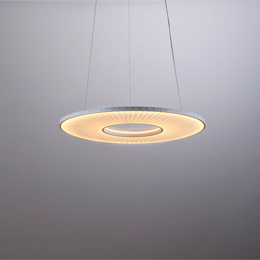 Iris Horizontal LED Pendant Light