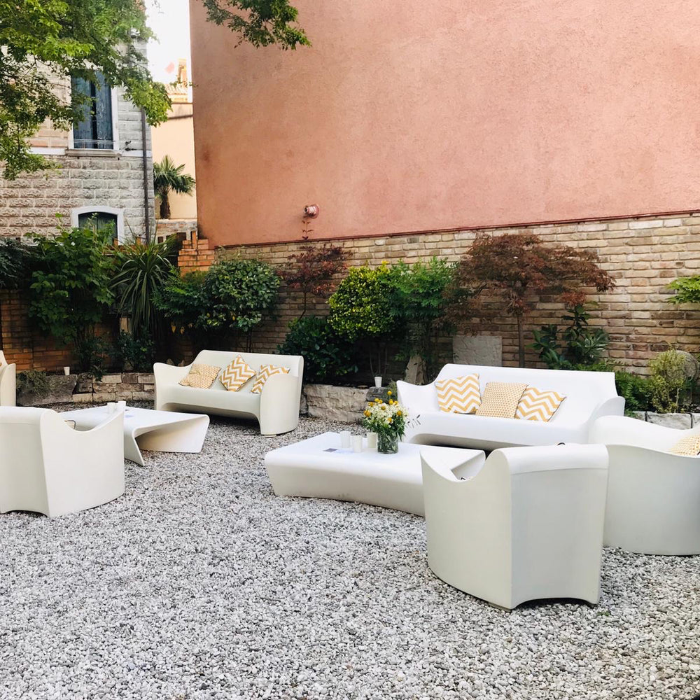 Tokyo Pop Outdoor Sofa