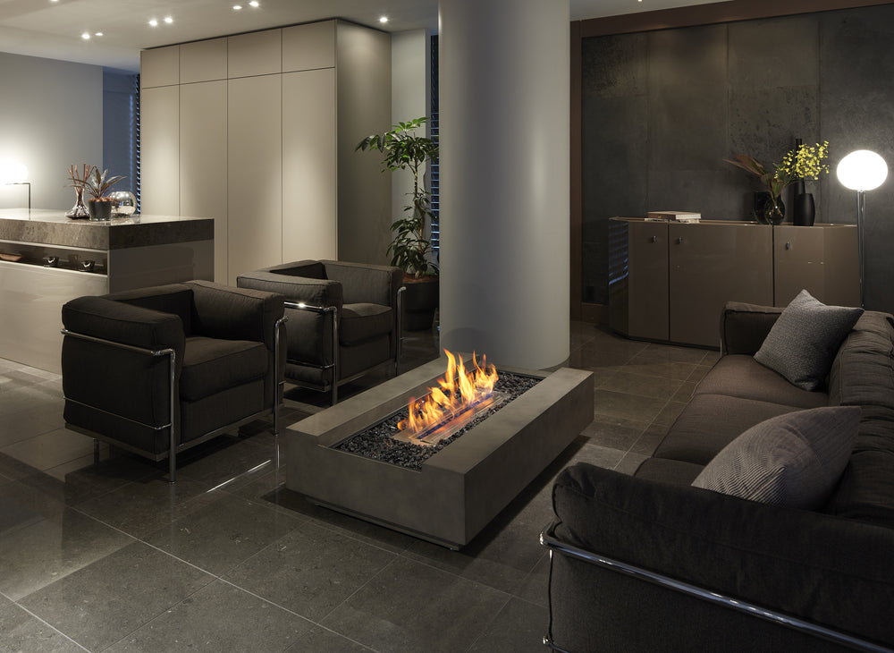 Cosmo Fire Table Set