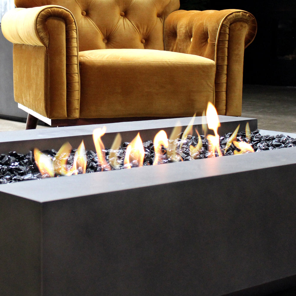 Cosmo Fire Table Set