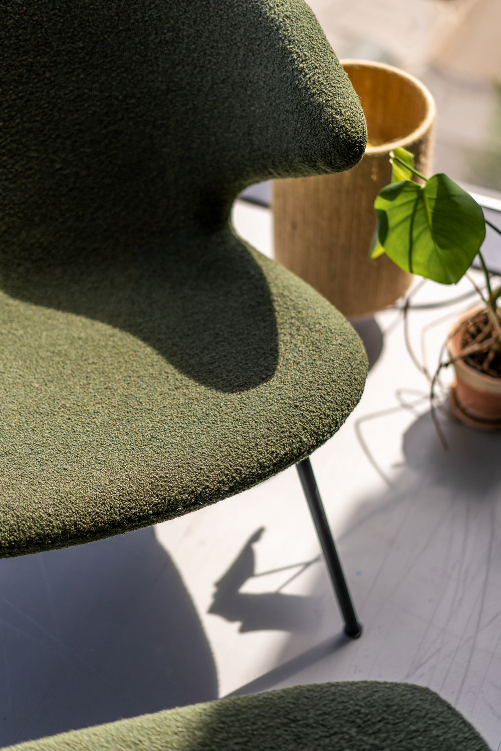 Ella Lounge Chair with Tubular Legs