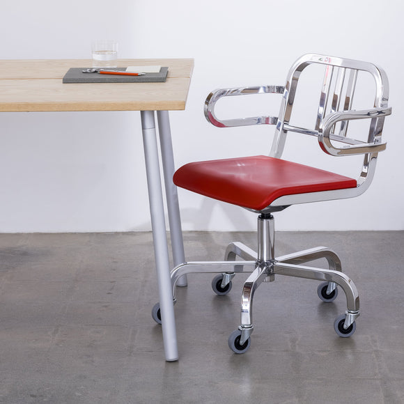 Nine-0 Swivel Armchair