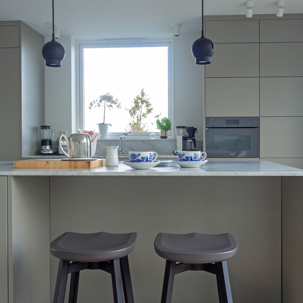 Su Bar and Counter Stool