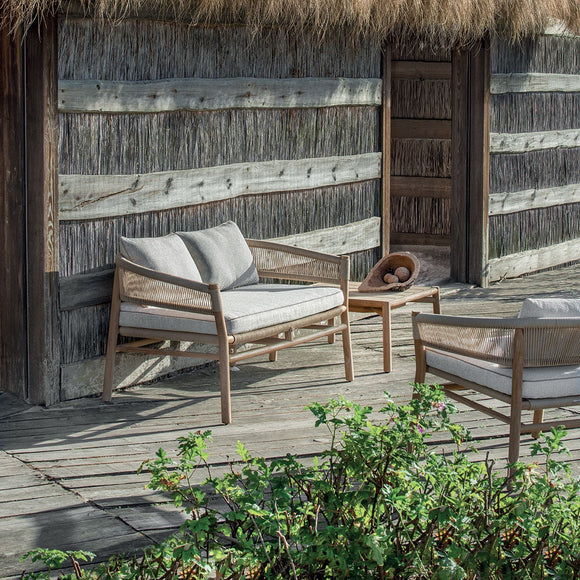 Kilt Outdoor 2-Seater Sofa