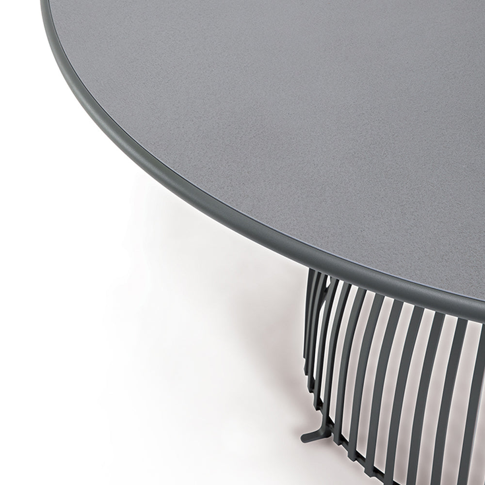 Venexia Outdoor Round Dining Table