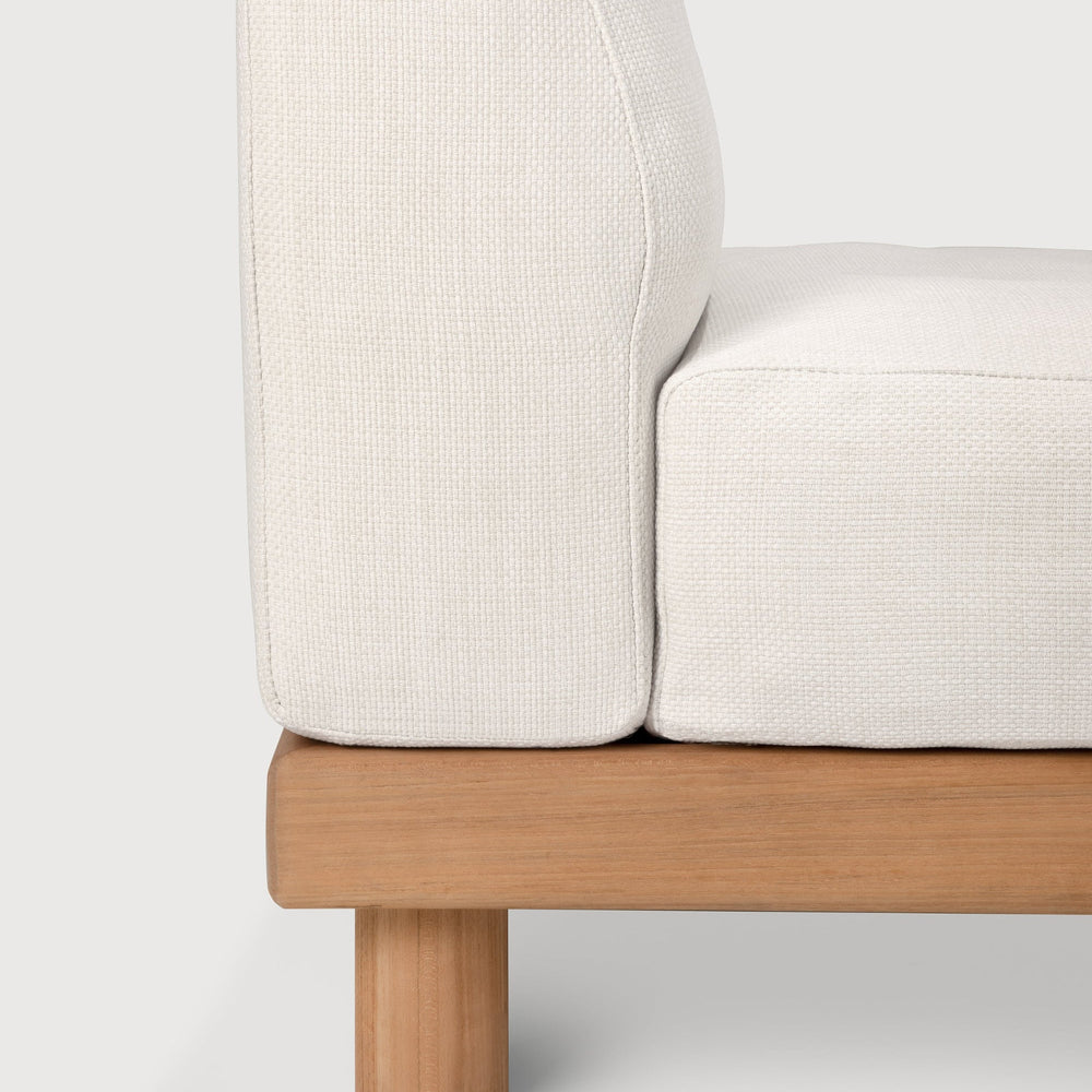 Monocle Outdoor Lounge Chair
