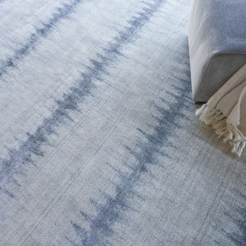 Chroma Houndstooth Area Rug