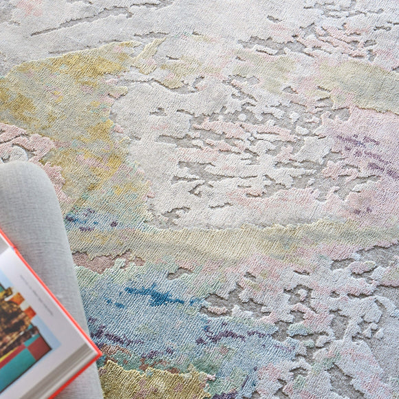 Floor Art Ivory/Gold/Blue Area Rug