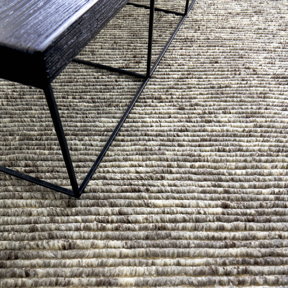 Kaza Area Rug