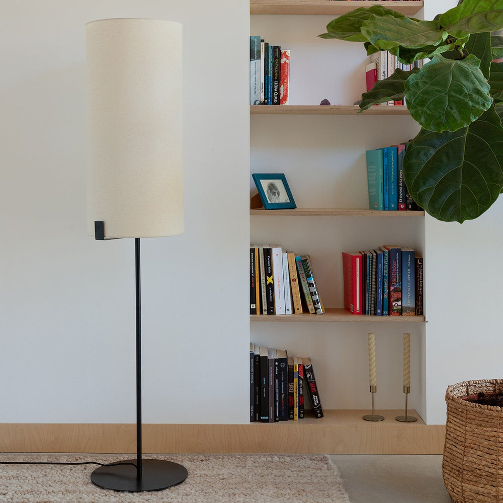 Nila Floor Lamp