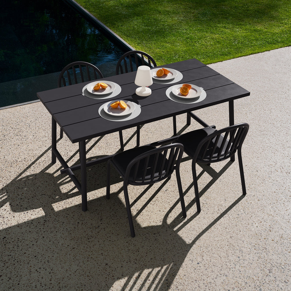 Fred's Medium Outdoor Dining Table