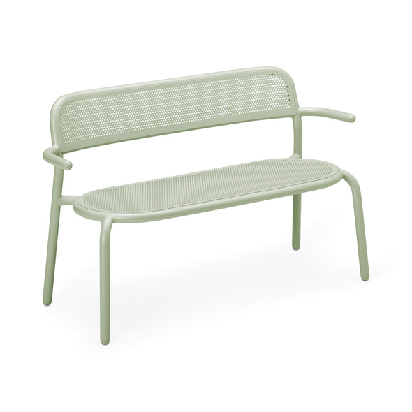 Toni Bench
