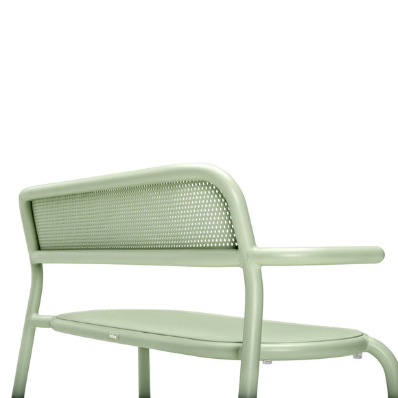 Toni Bench