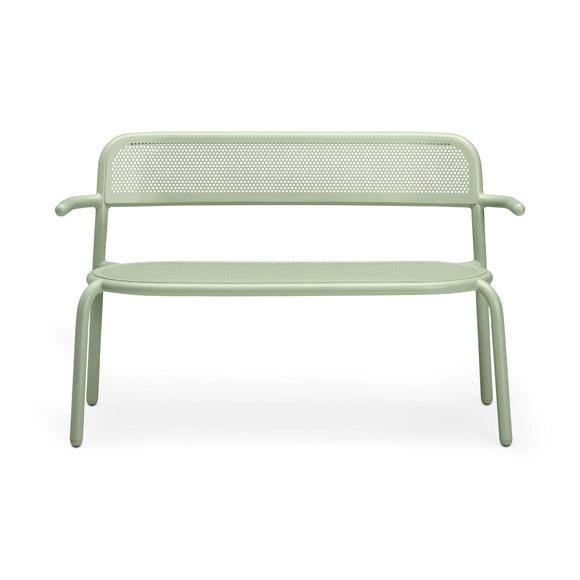 Toni Bench