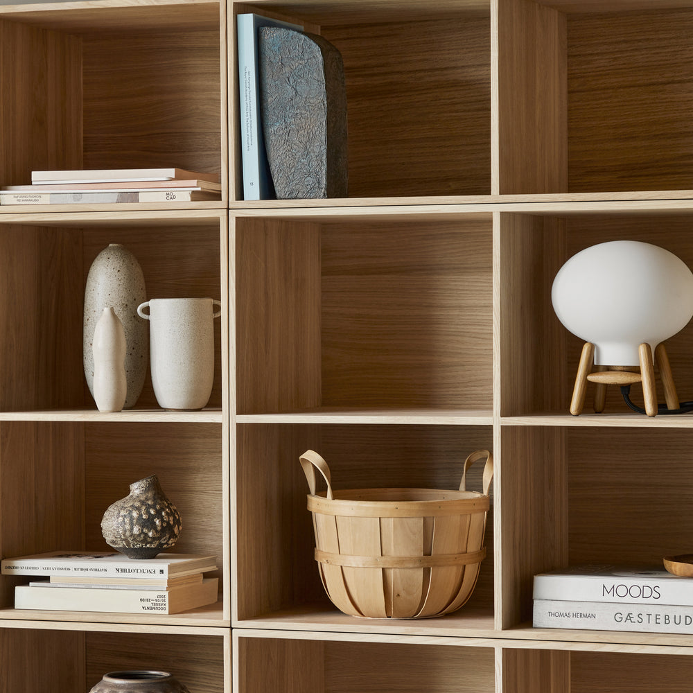 B98 4 Grid Bookshelf Unit